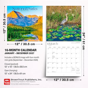 Puede incluir: Un calendario de Parques Nacionales de 16 meses para 2027, con im&aacute;genes de paisajes. Cerrado, el calendario mide 30,5 x 30,5 cm. Abierto, mide 30,5 x 61 cm. Incluye una imagen extra con minigr&aacute;ficos.
