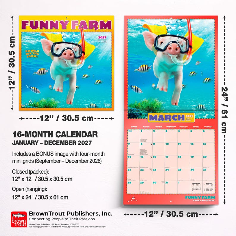 K&ouml;nnte beinhalten: Ein 16-Monats-Wandkalender mit einem Schwein mit Schnorchel und Taucherbrille, das unter Wasser schwimmt. Der Kalender ist 30,5 x 61 cm gro&szlig;, wenn er ge&ouml;ffnet ist, und enth&auml;lt ein Bonusbild. Betitelt "FUNNY FARM".