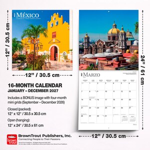 K&ouml;nnte beinhalten: Ein 16-Monats-Kalender f&uuml;r 2027 &uuml;ber Mexiko, der geschlossen 30,5 cm x 30,5 cm und offen 30,5 cm x 61 cm misst. Er zeigt lebendige Fotografien mexikanischer Architektur, darunter ein gelbes Geb&auml;ude und eine Kuppelkirche, mit einem Kalenderblatt f&uuml;r M&auml;rz 2027.