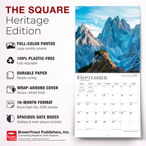 K&ouml;nnte beinhalten: Ein Wandkalender f&uuml;r 2027 mit dem Titel The Square Heritage Edition, der ein Berglandschaftsfoto f&uuml;r September zeigt. Das Layout umfasst ein 16-Monats-Format, plastikfreies Papier, einen Umschlag und ger&auml;umige Datumsfelder mit Mondphasen.