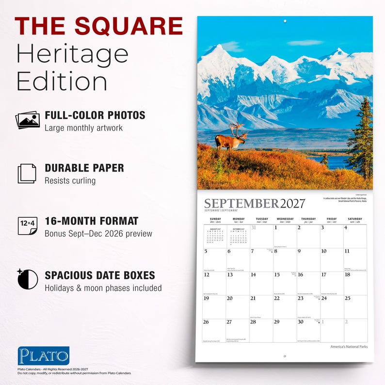 K&ouml;nnte beinhalten: Ein 16-Monats-Wandkalender mit dem Titel THE SQUARE Heritage Edition, der ein vollfarbiges Foto eines Karibus in einer Landschaft mit schneebedeckten Bergen zeigt. Die Seite f&uuml;r September 2027 bietet ger&auml;umige Datumsfelder und Mondphasen.