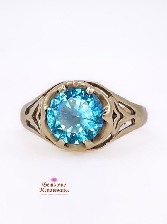 10k Yellow Gold Blue Zircon Solitaire Ring Art De… - image 5