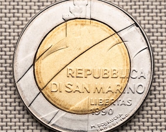 San Marino 500 lirów 1990 – moneta rocznicowa 1600 lat – symbol Libertas – dwumetalowa moneta europejska – unikatowa moneta historyczna XF