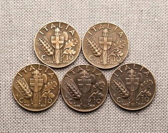Zestaw 5 zabytkowych włoskich monet (1939–1943) – 10 centesimi XF – okres II wojny światowej – Vittorio Emanuele III – autentyczny prezent historyczny