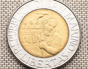 San Marino 500 lirów 1994 – Moneta założycielska – Historia Góry Titano – Dwumetalowa moneta europejska – Unikalna moneta historyczna XF