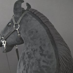 Hobby horse with horse halter and reins (black coat) image 4