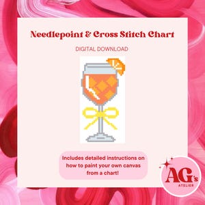 Könnte beinhalten: Digitaler Download-Kreuzstich-Diagramm mit einem Glas Orangensaft mit einer Orangenscheibe am Rand. Das Glas ist mit einem gelben Band gebunden. Das Diagramm enthält Anweisungen, wie man seine eigene Leinwand von einem Diagramm aus bemalt.