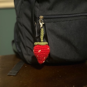 Strawberry Keychain, Backpack Keychain, Bag Charm, Crochet Strawberry, Keychain, Strawberry Keychain, Amigurumi Strawberry, Handmade