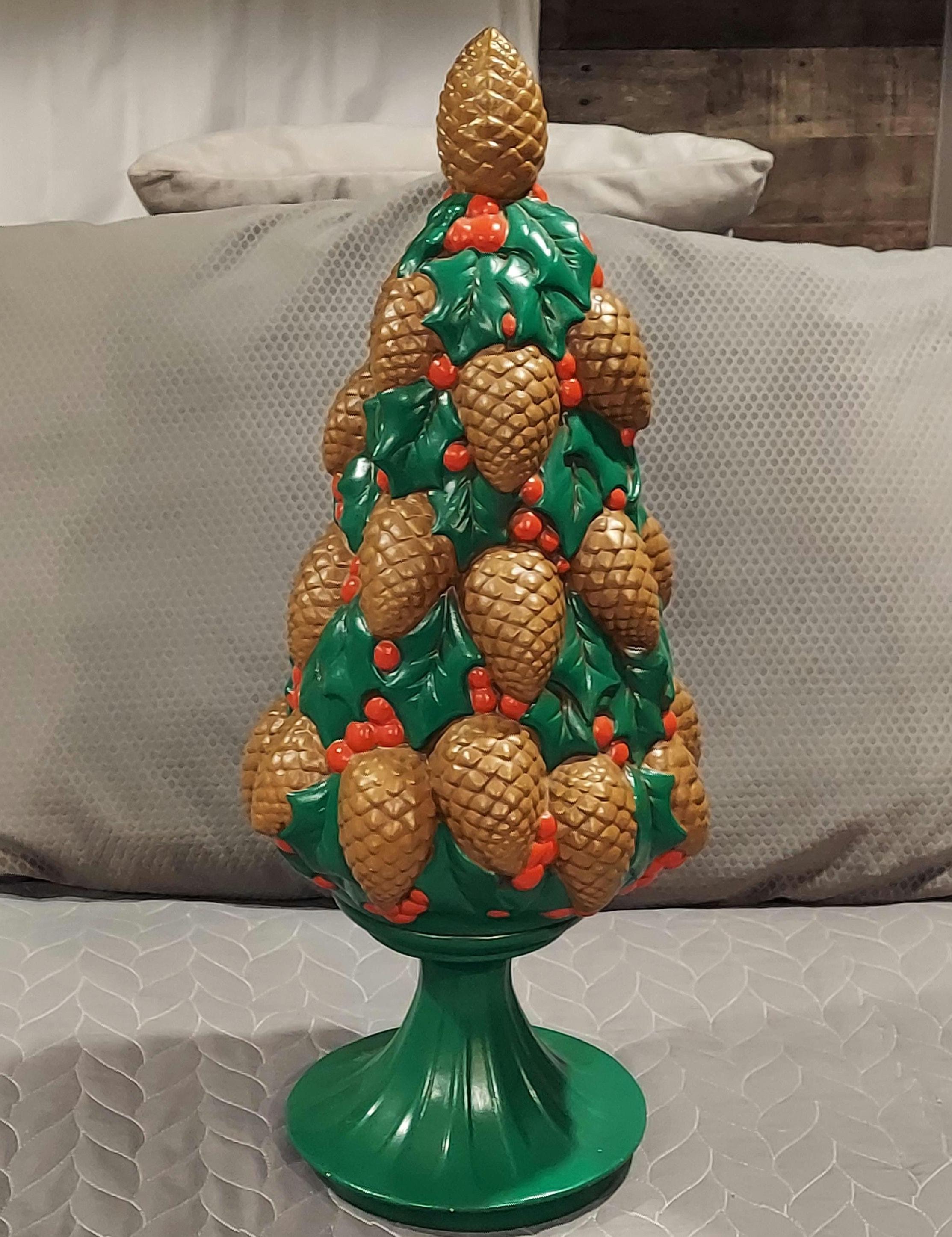 Vintage Jamar Mallory Studio Ceramic Pinecone and Holly Christmas