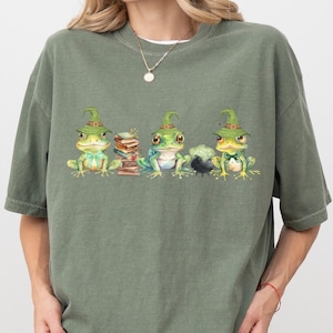 Frog 90s Vintage Comfort Colors Shirt, Retro Toad Tee, Nature Shirt, 2000s Frog T-Shirt, Book Lovers Shirt, Oversize Cute Cotton Washed Tee