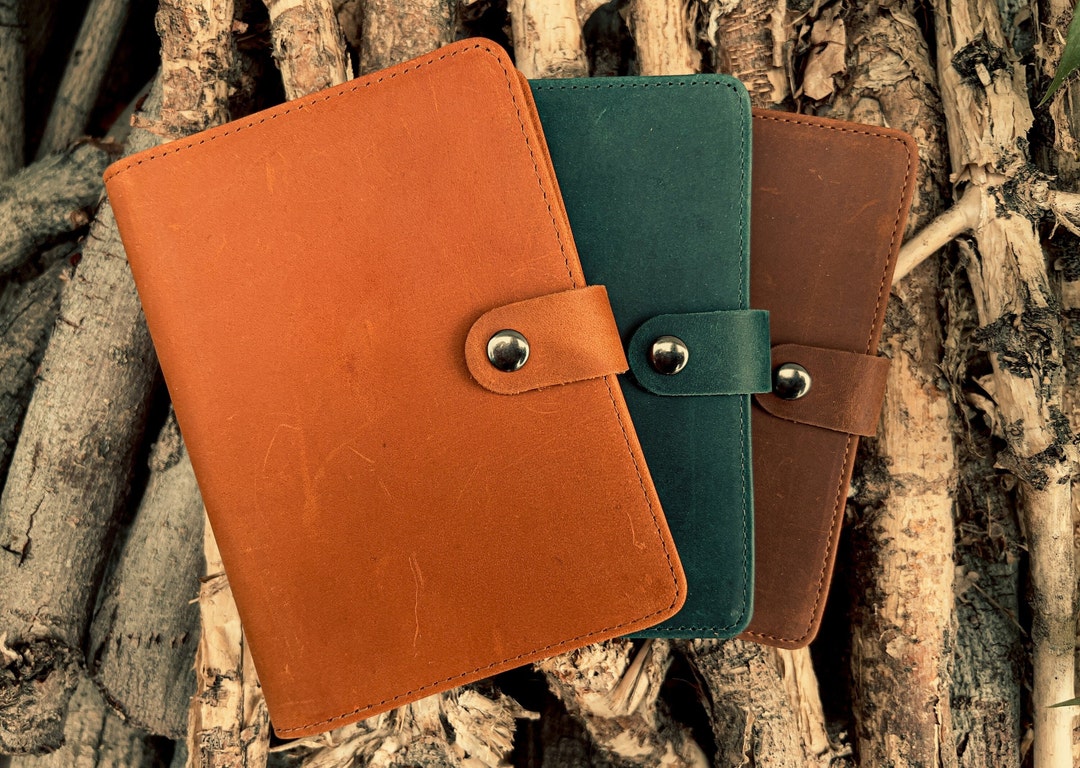 Genuine Leather AirTag Passport Holder and Wallet for Men and Women