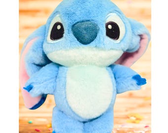 Pluszowy brelok Stitch - Uroczy urok - Spersonalizowany prezent dla niej