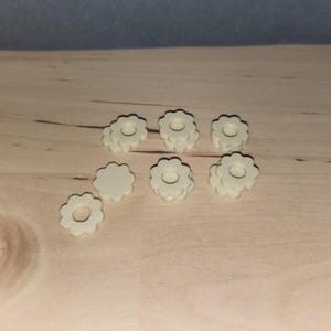 1:6 Scale Cut-Out Sandwich Cookies – Miniature Miniverse Replicas (Set of 6, 12 Pieces Total)