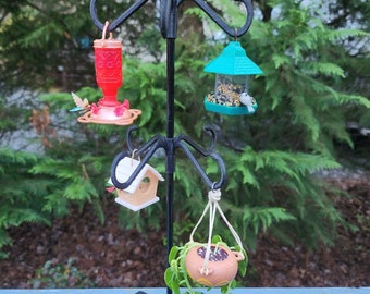 Miniverse Bird Feeder/Plant Holder