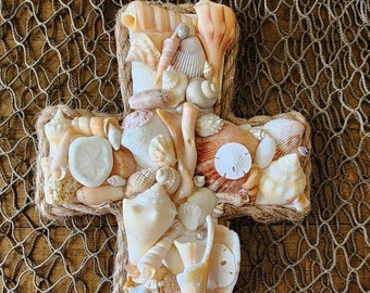Seashell Cross Wall Art: Coastal Beach House Decor (12x7)