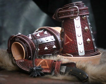 Witcher Manticore - Feline Hybrid Leather Bracers/Vambrace. Perfect for Monster Hunters visiting a Renaissance Fair or Fantasy Larping.