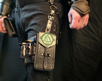 Leren dijholster Viper Alchemist: LARP-cosplaydrank Baldric