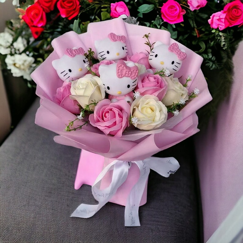 Bouquet Hello Kitty Bouquet de chatons Sanrio, composition florale, fleurs artificielles de chaton, cadeau d'anniversaire, cadeau de fête des mères, cadeau pour elle image 2