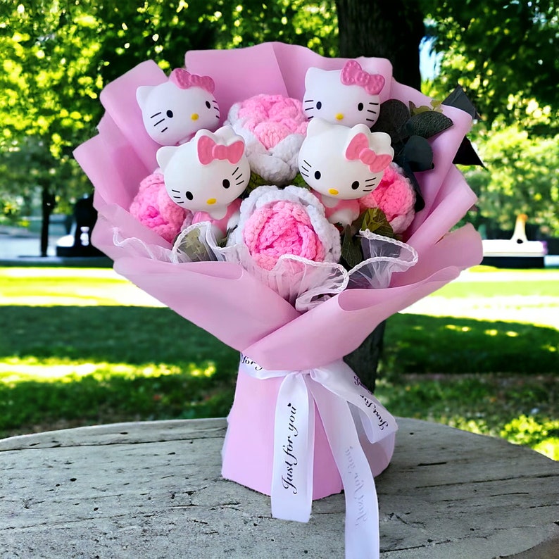 Hello kitty bouquet