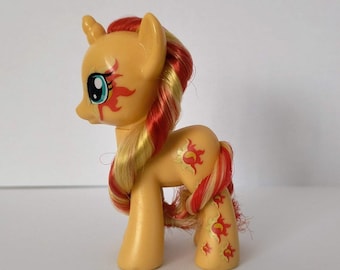 Hasbro My Little Pony: Friendship is Magic G4 Cutie Mark Magic Sunset Shimmer 3” Spazzolabile 2013