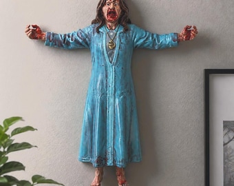 Possessed Woman Horror Figurine, 35cm Halloween Decor, Gothic Demon Statue, Horror Collectible