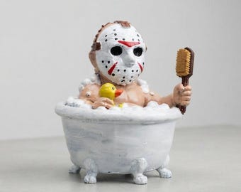 Witzige Horror-Badezimmerfigur, maskierter Killer als Badewannendeko, gruselige Badezimmerstatue, Geschenk für Horrorfans, schaurig-witzige Wohndeko