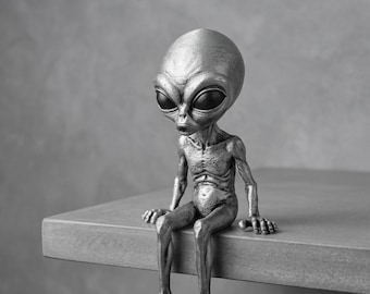 Alien Shelf Sitter Statue, Grey Alien Figurine, Sci-Fi Home Decor, UFO Lover Gift, Extraterrestrial Desk Decor, Gothic Room Decoration