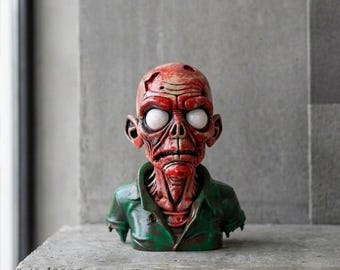 Zombie Bust 2 Halloween Decoration Bloody
