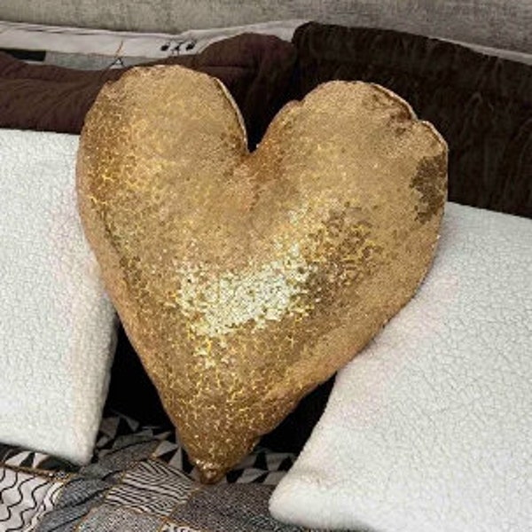 Sequined Decorative Throw Pillow_ Heart Throw Pillow_ Shiny Stylish Throw Pillow_ Home Decoration_ New Home Gift_Pillow_Glitter Lovers