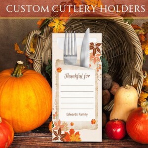 Personalisierte Thanksgiving-Besteckhalter mit Premium-Servietten | Abendessen, Design, Tischlandschaft, Geschenk, Ideen, Dekoration, Karten, Andenken, Einladung
