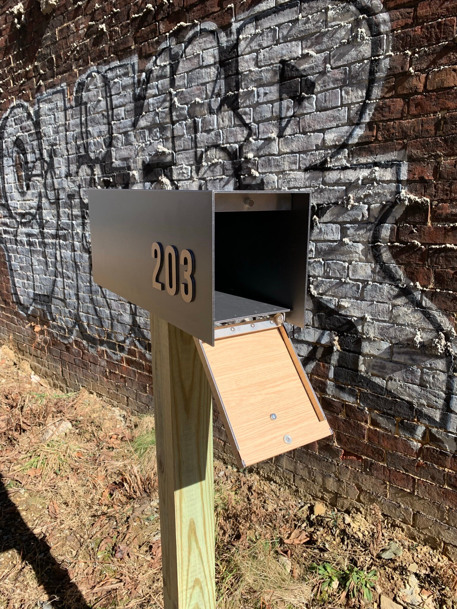 Post Mounted Mailbox, Modern Design, Woodgrain Aluminum Composite ...