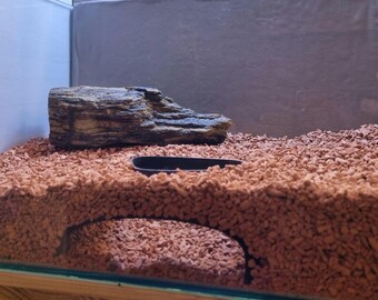 Aquarium Terrarium "The Hole" Fish Cave Stone Look Betta Perch Shrimp Catfish Gecko - various sizes and colors - environmentally friendly