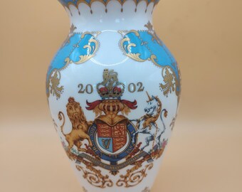 The Royal Collection Queen Elizabeth II 2002 Golden Jubilee Vase