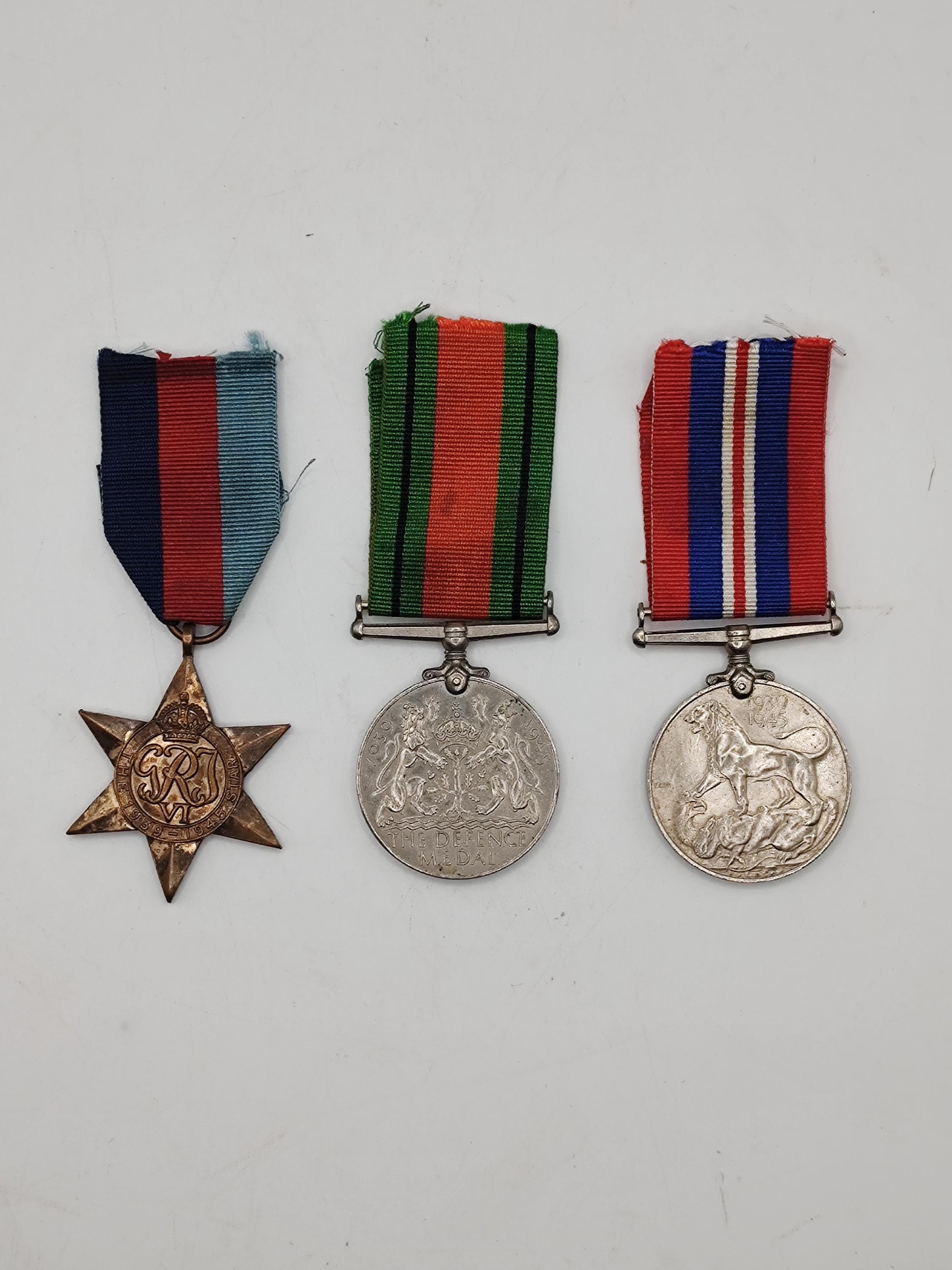 英国勲章・第二次世界大戦（1939～1945年）、刻印有、アンティーク