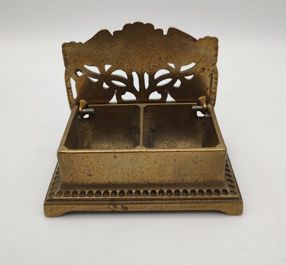 Picture of Vintage Small Brass Stamp Holder Box Trinket Sunflowe… - Gem