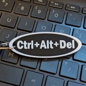 Ctrl Alt Del IT humor keychain for the retro computer geek with FREE SHIPPING