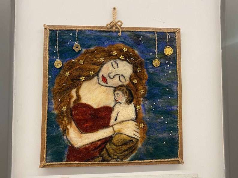 Regalo del Día de la Madre, Pintura de fieltro de madre e hijo de Gustav Klimt, decoración de pared hecha a mano en marco de madera, regalo de nueva mamá imagen 7