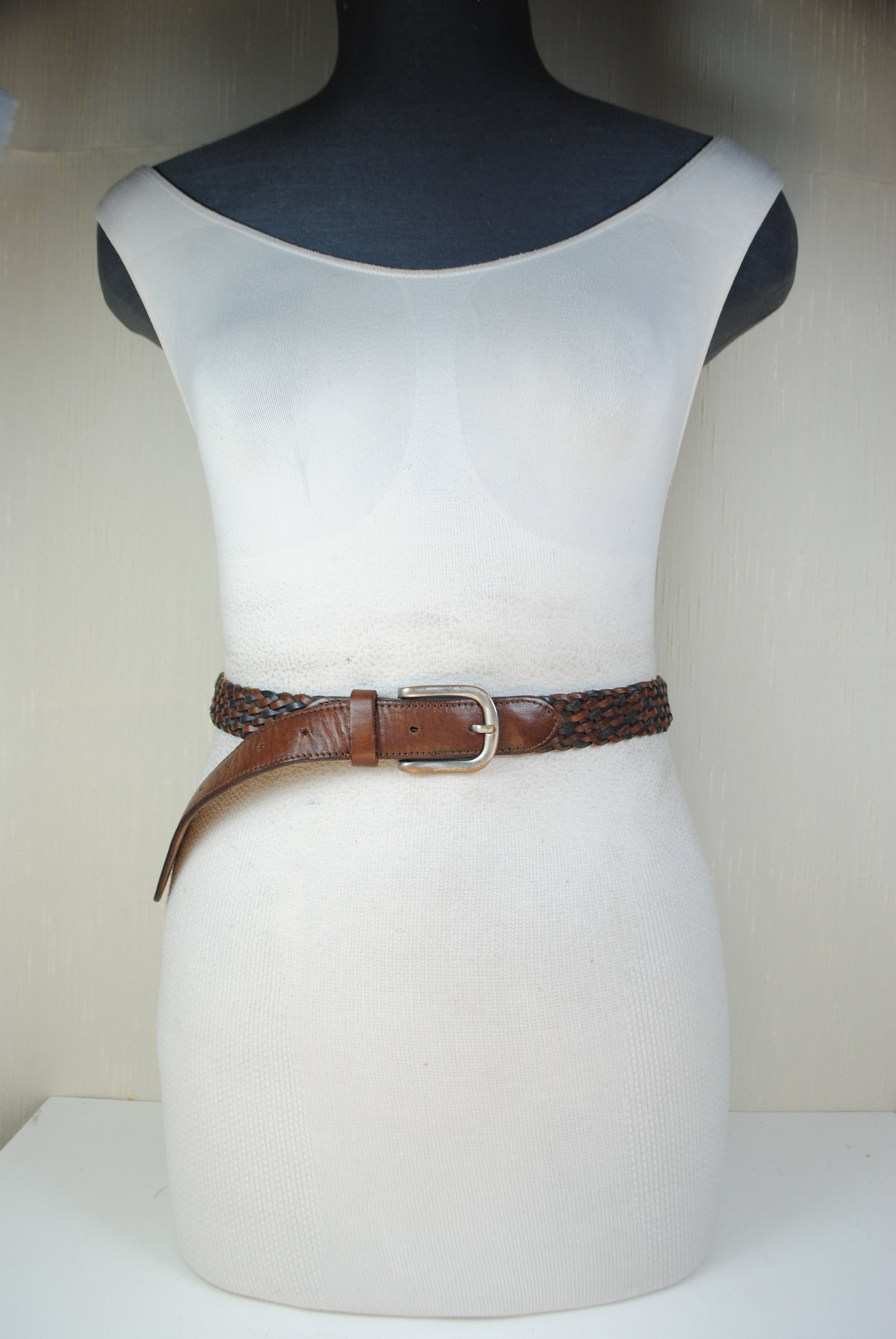 Vintage Braided Brown Leather Belt Engraved Silver Round Buckle Boho Western 42\