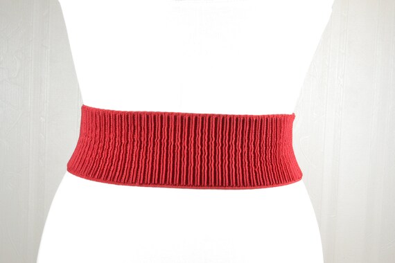 knit corset belt