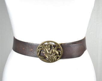 Size 38 1973 Handcrafted Brown Floral Leather Belt Intricate 