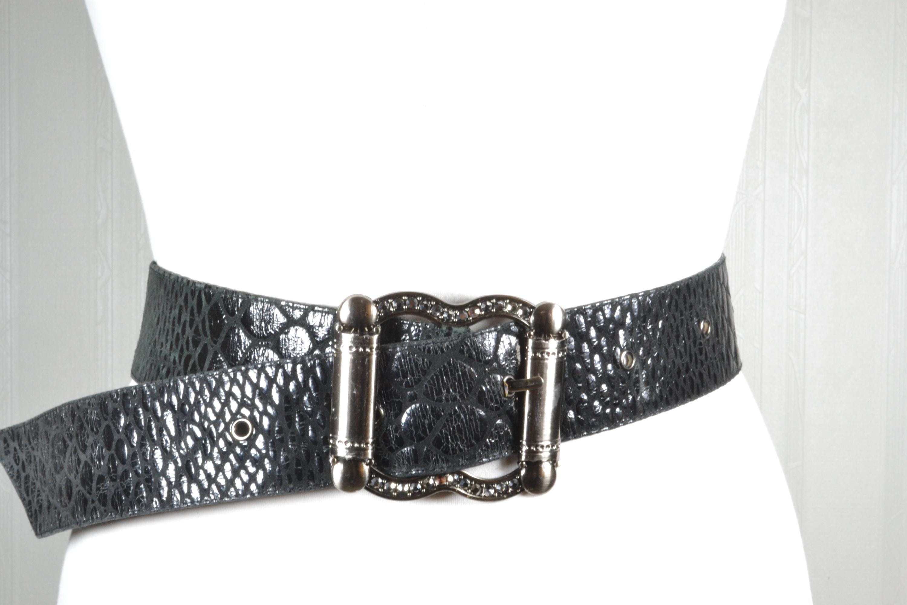 Vintage Black Leather Belt: Wide Embossed Belt With Ornate  display picture 3