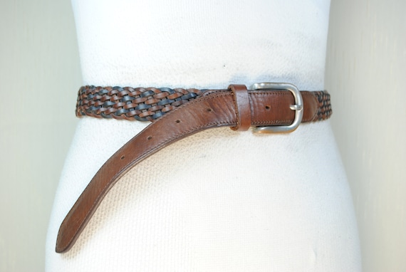 Vintage R.O.C. Brown/Black Weave Braid Leather Enamel Buckle Western Belt Medium VINTAGE R.O.C. Braided Belt Size L Brown Black Leather  main image 4