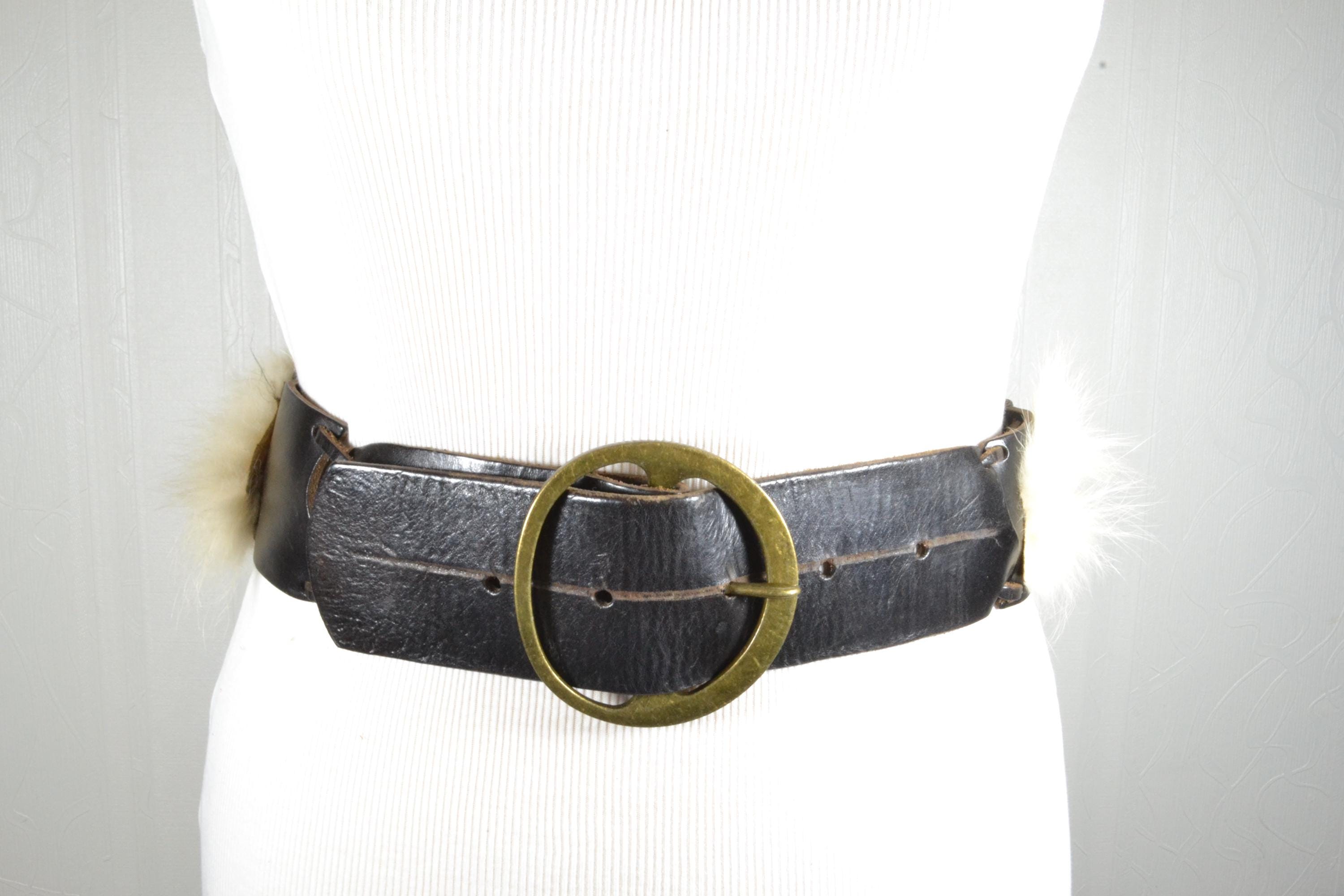 Wide Black Leather Belt: Gold Buckle, Natural Fur - Vintage  display picture 2