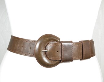 Vintage Brown Leather Belt: Handcrafted Blue Geometric  display picture 3