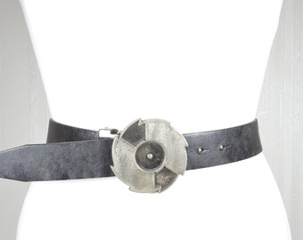 Vintage Industrial Black Leather Utility Belt With Antique  display picture 1