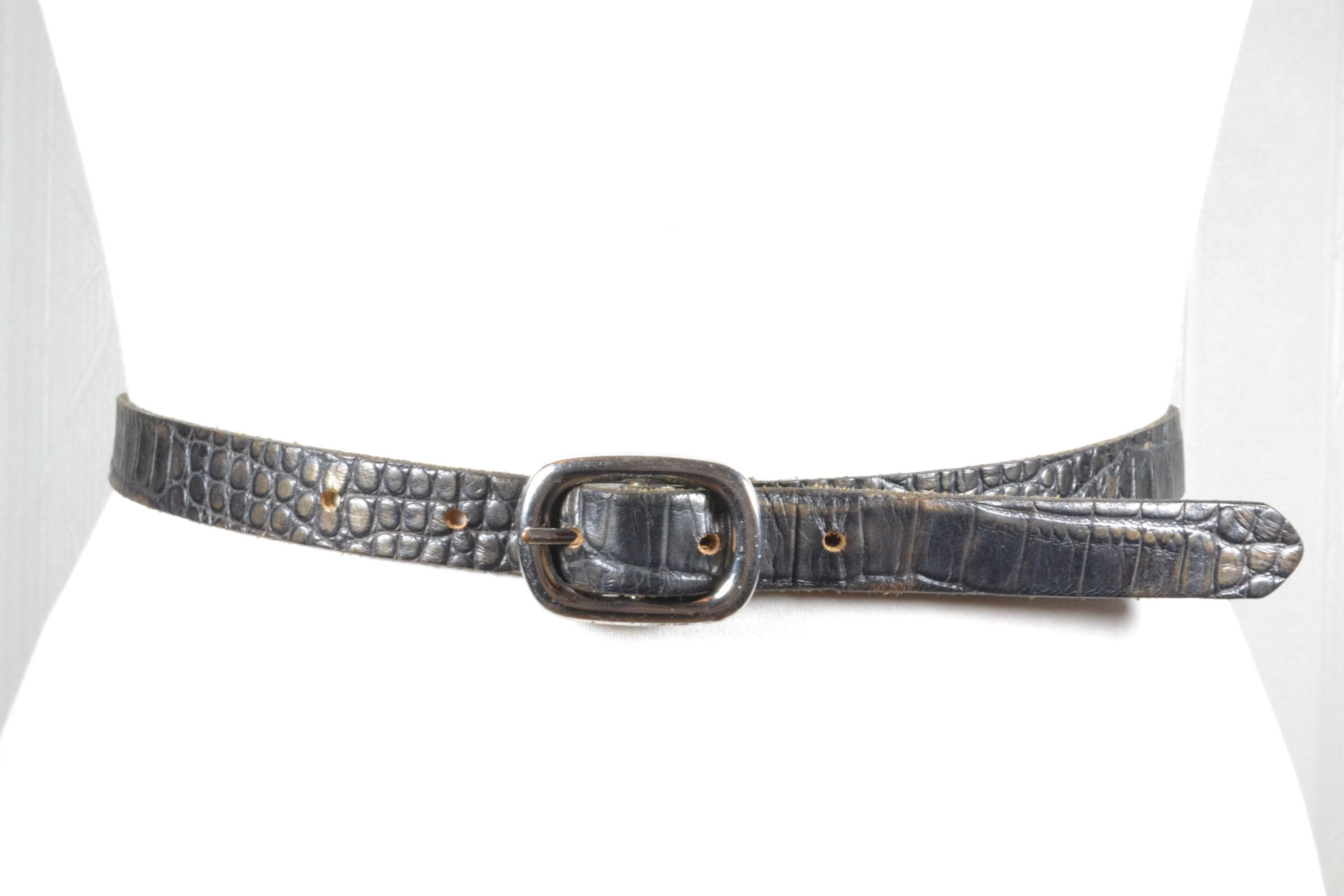 Vintage Black Crocodile Textured Leather Belt, Narrow  display picture 3