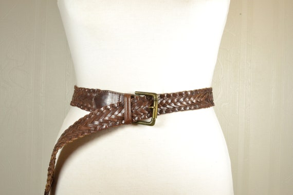 Vintage Artisan Western Brown Leather Braided Belt for Women  display picture 2
