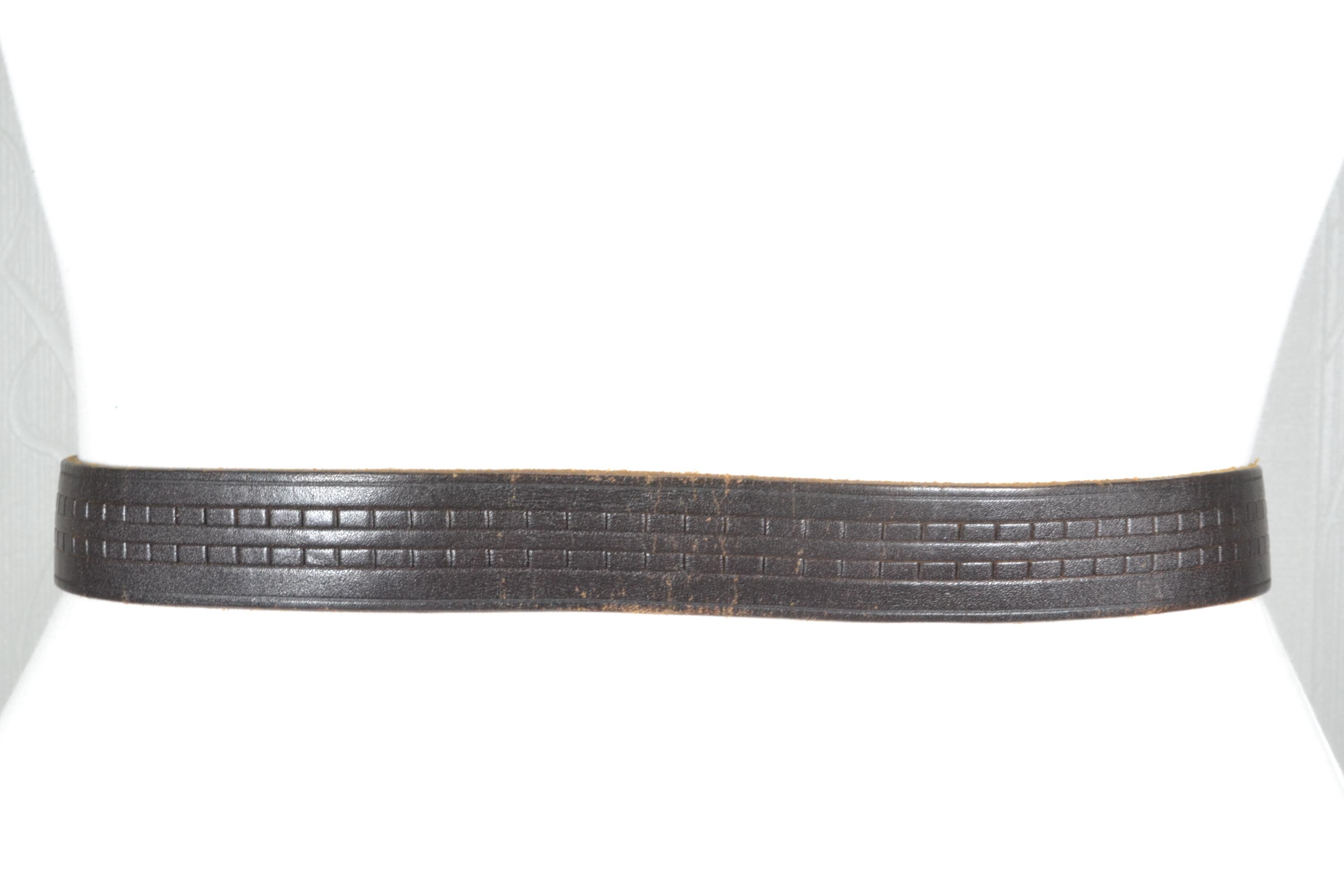 Vintage Women\'s Leather Wide Belt Black Solid Brass Metal Buckle audrelli Legendary Solid Brass Leather Wide Belt | Aritzia US main image 3
