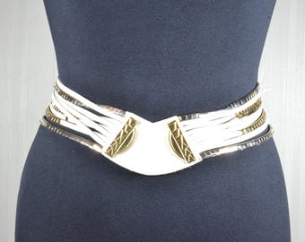1980s leather cinch belt with gold crest by designer R.J. Graziano Size 28\