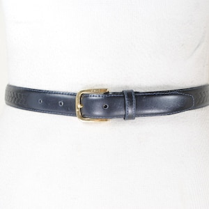 Vintahe Skinny black leather belt, classic belt for office Vaello Manufactures